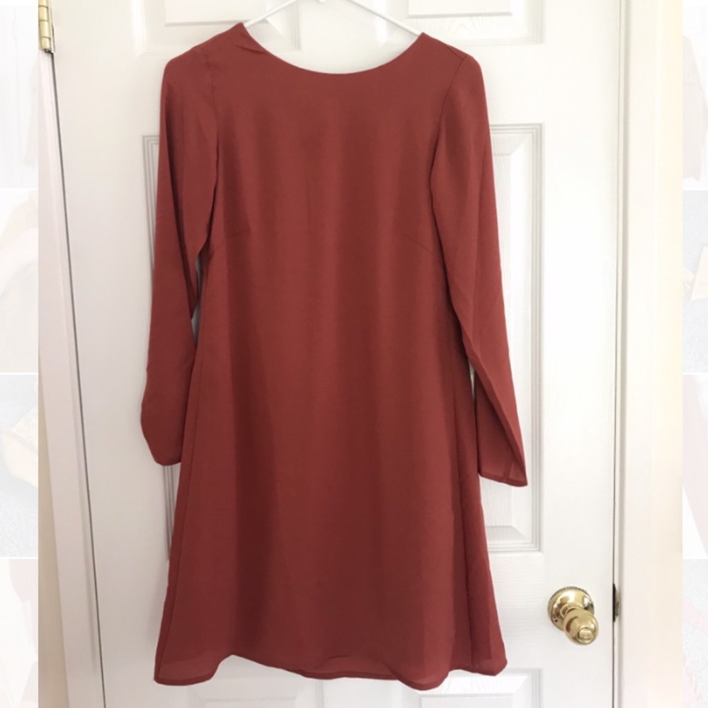 NWT MAUVE SWING dress
